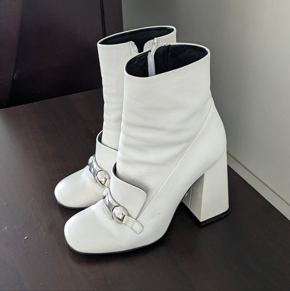 Boots - Picture 1 of 5